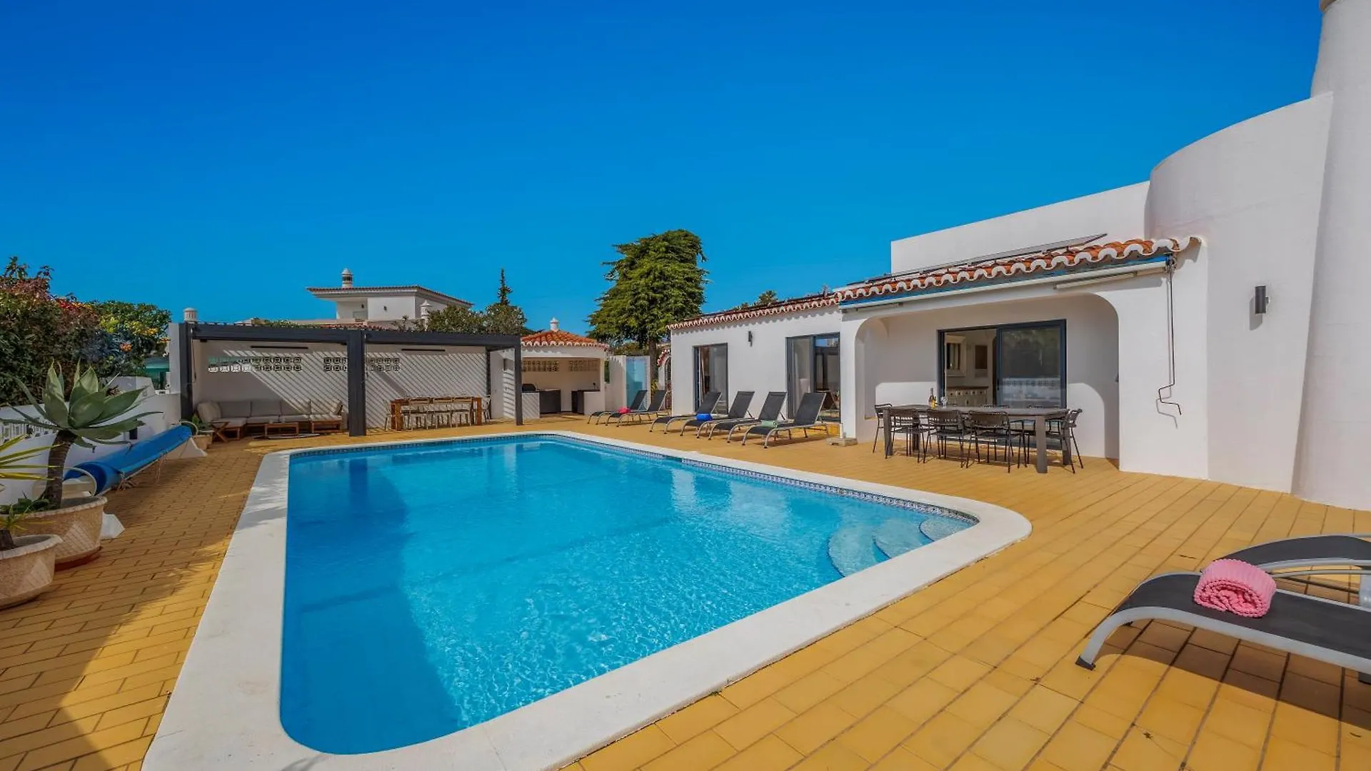 Casa Das Flores Carvoeiro  Carvoeiro (Lagoa)